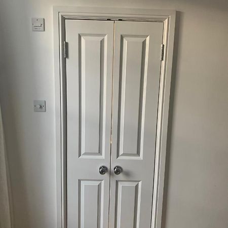 Beautiful One Bedroom Flat In The Heart Of Notting Hill Gate London Exteriör bild