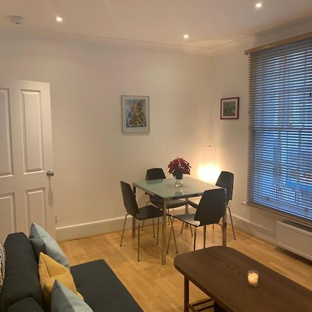 Beautiful One Bedroom Flat In The Heart Of Notting Hill Gate London Exteriör bild